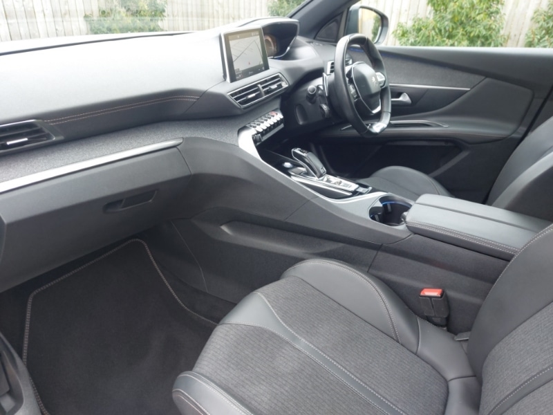 Used Peugeot 3008 2020 for sale - 78085641: Photo 5