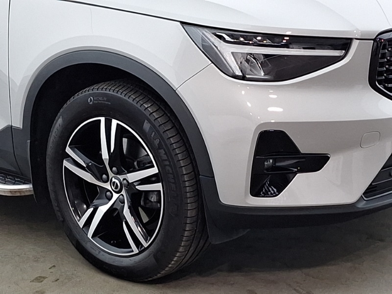 Used Volvo XC40 2023 for sale - 76347520: Photo 9