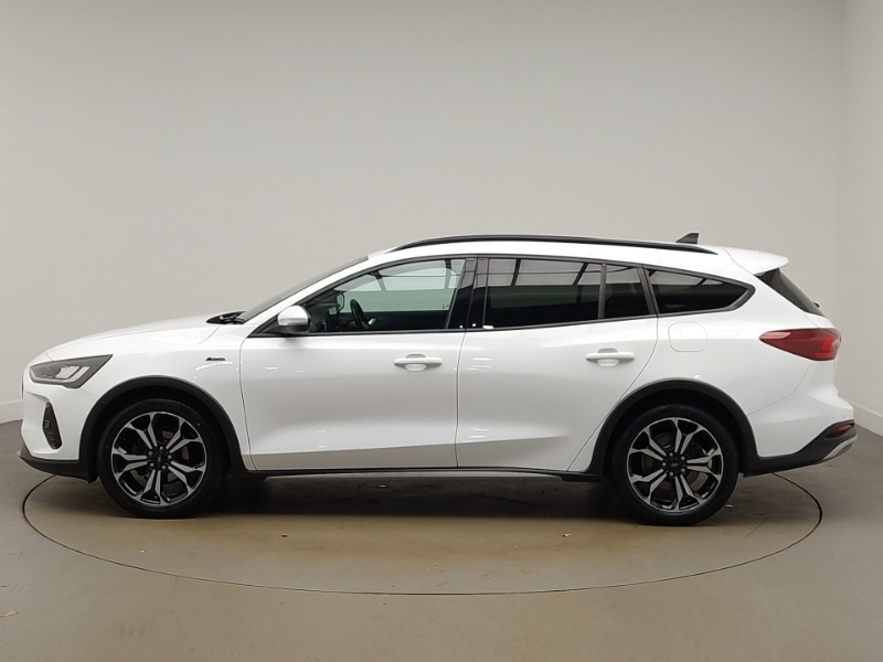 Used Ford Focus 2023 for sale - 77913472: Photo 4