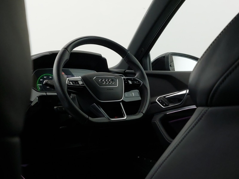 Used Audi e-tron 2022 for sale - 76959523: Photo 10
