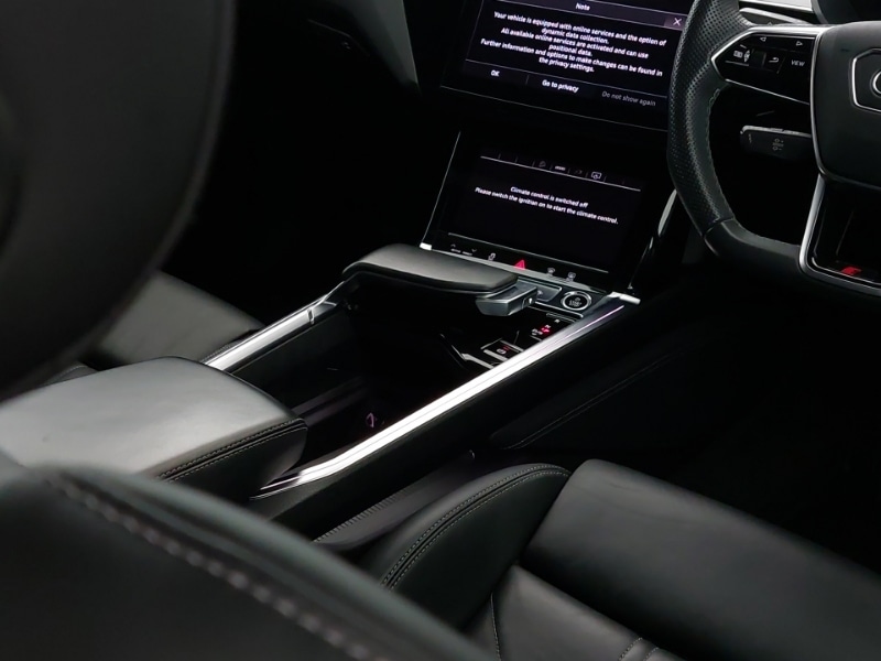 Used Audi e-tron 2022 for sale - 76959523: Photo 11