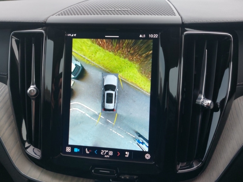 Used Volvo XC60 2021 for sale - 77480507: Photo 10