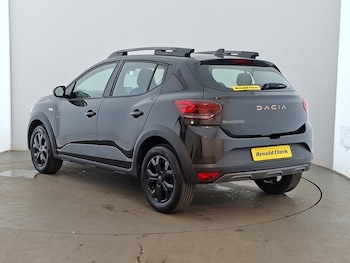 Used Dacia Sandero Stepway 2024 for sale - 79086228: Photo