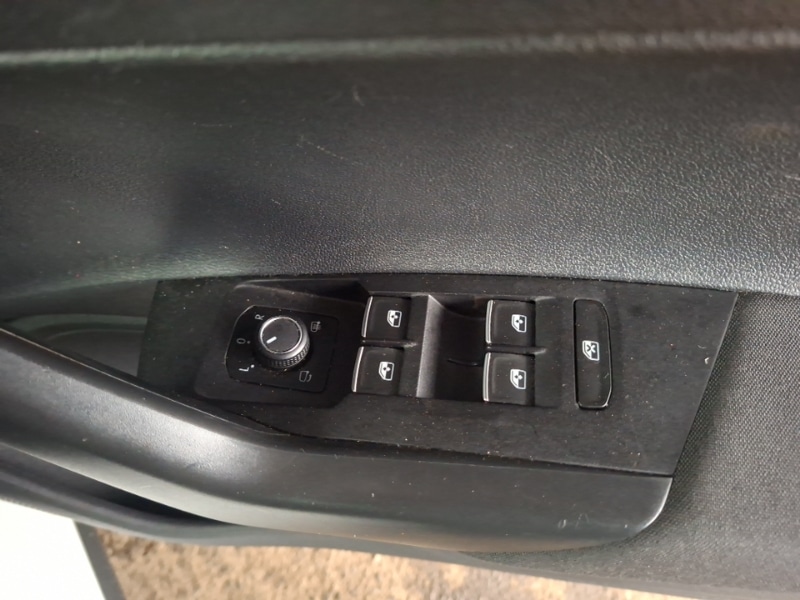 Used Volkswagen Polo 2020 for sale - 77793179: Photo 11