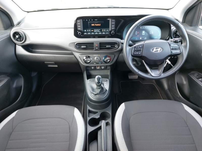 Used Hyundai i10 2024 for sale - 76764912: Photo 2