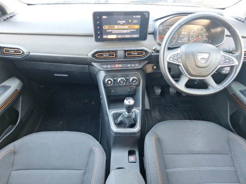 Used Dacia Sandero Stepway 2022 for sale - 77325854: Photo 2