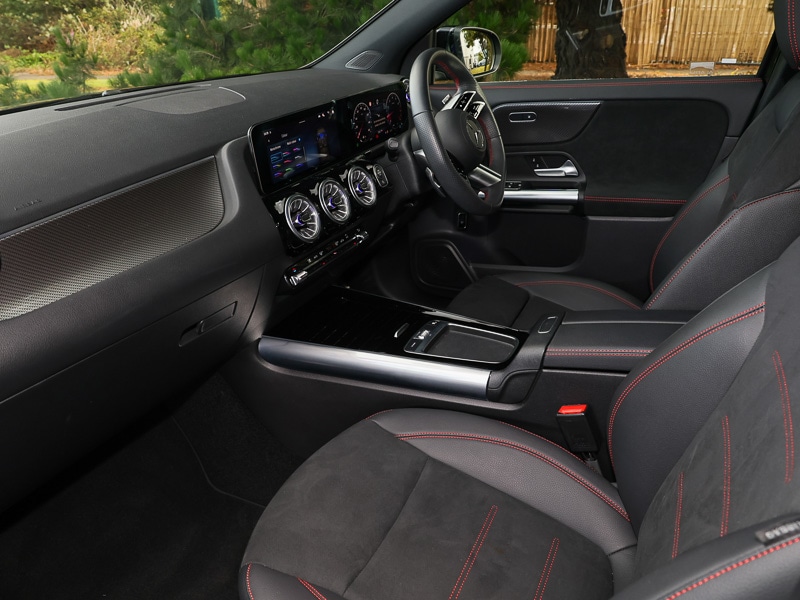 Used Mercedes-Benz GLA 2024 for sale - 76555712: Photo 4