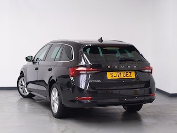 Used Skoda Octavia 2021 for sale - 76331243: Photo