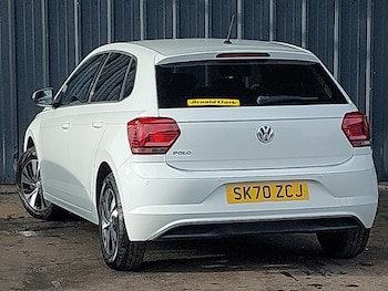 Used Volkswagen Polo 2020 for sale - 76358523: Photo