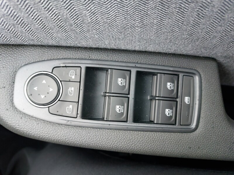 Used Renault Clio 2025 for sale - 77708124: Photo 12