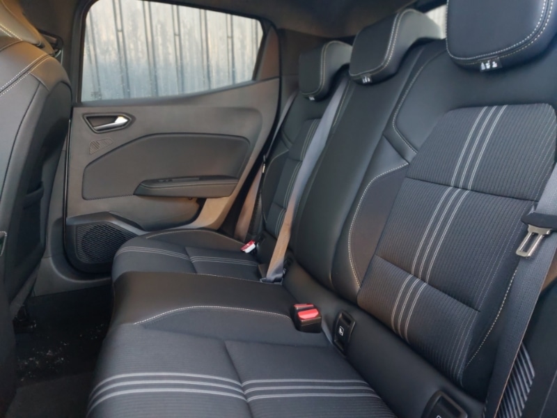 Used Renault Clio 2023 for sale - 77104899: Photo 6