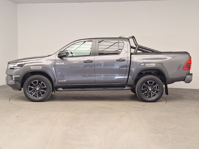 Used Toyota Hilux 2023 for sale - 78093327: Photo 4