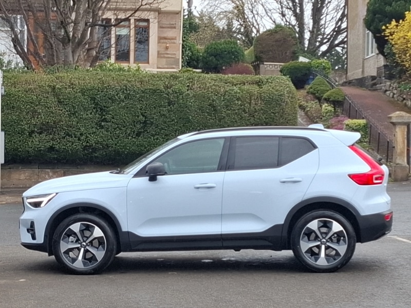 Used Volvo XC40 2026 for sale - 78032335: Photo 4
