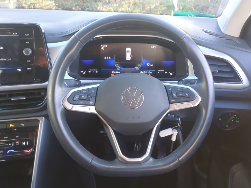 Used Volkswagen T-Roc 2023 for sale - 76967583: Photo 11