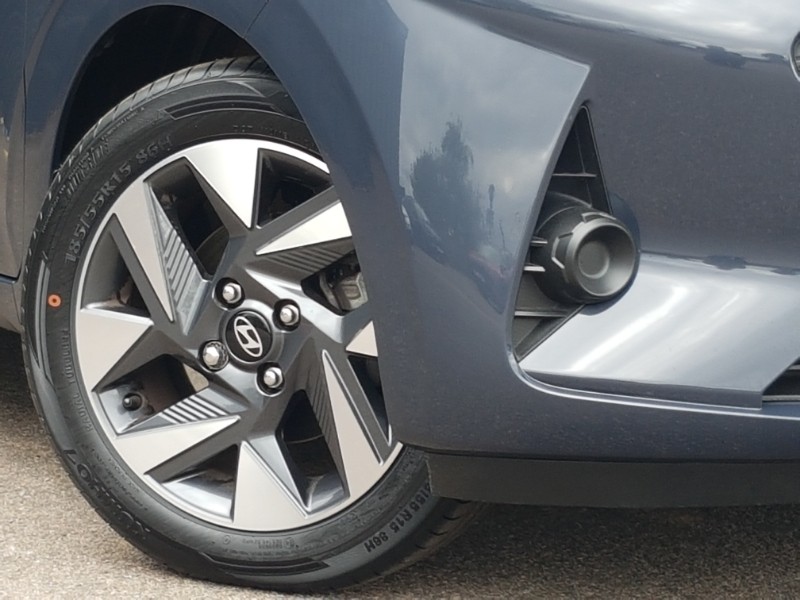 Used Hyundai i10 2024 for sale - 76720533: Photo 9