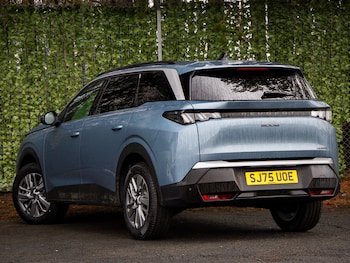 Used Peugeot 5008 2025 for sale - 77410561: Photo