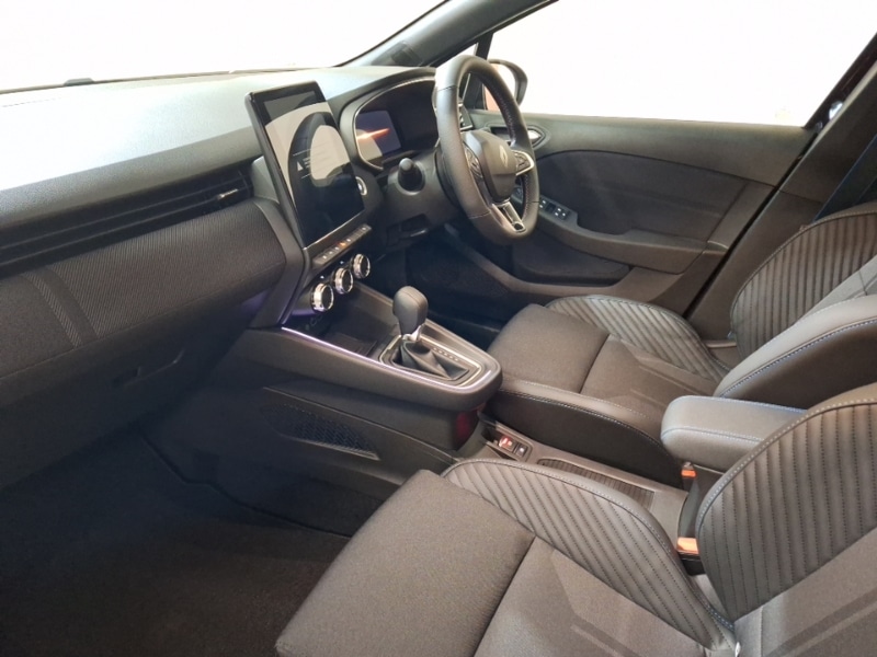 Used Renault Clio 2025 for sale - 77196803: Photo 5