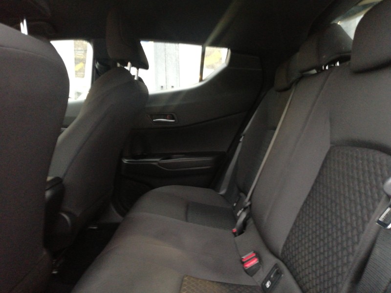Used Toyota C-HR 2023 for sale - 77777893: Photo 6