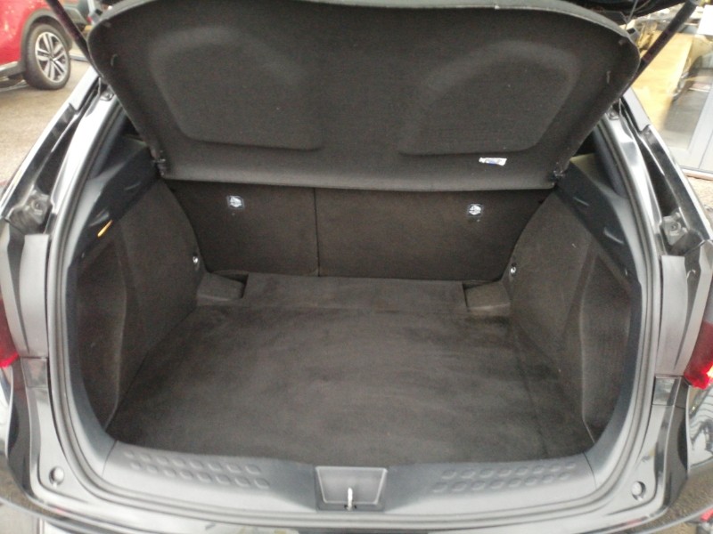 Used Toyota C-HR 2023 for sale - 77777893: Photo 8