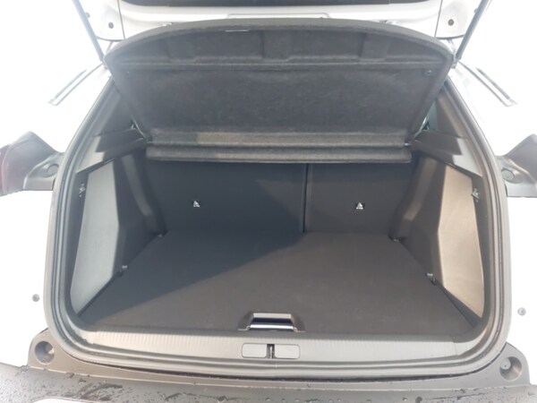 Used Peugeot 2008 2025 for sale - 76254076: Photo 8