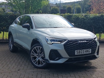 Audi - Q3