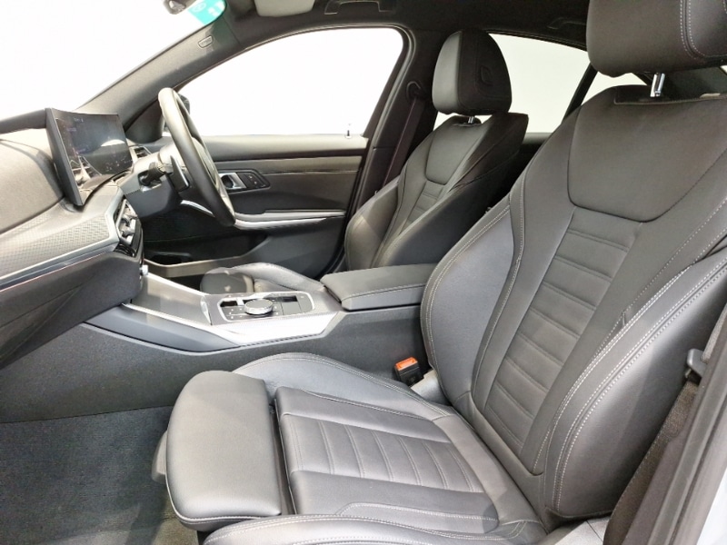 Used BMW 3 Series 2024 for sale - 76353881: Photo 6