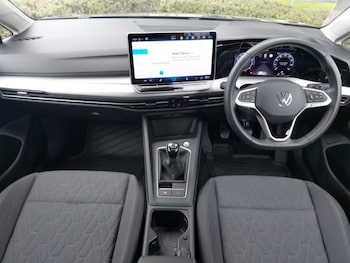 Used Volkswagen Golf 2024 for sale - 79549266: Photo