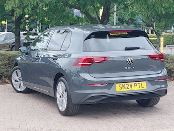 Used Volkswagen Golf 2024 for sale - 79549266: Photo