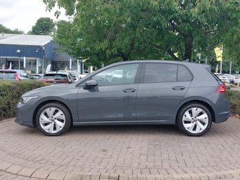 Used Volkswagen Golf 2024 for sale - 79549266: Photo