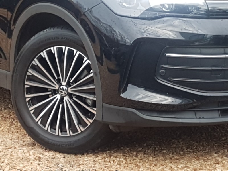 Used Volkswagen Tiguan 2024 for sale - 77480535: Photo 9