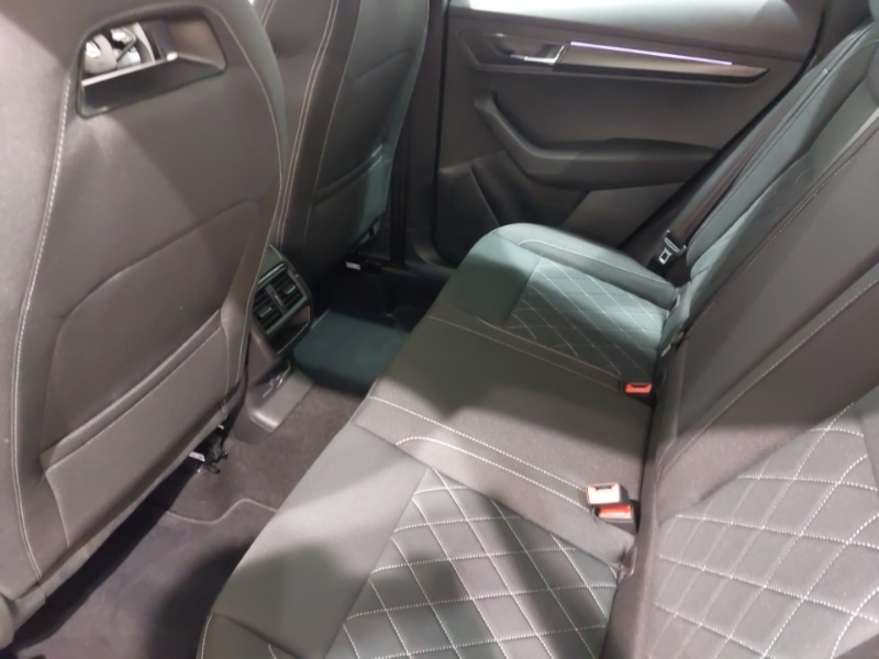 Used Skoda Karoq 2024 for sale - 76348045: Photo 6