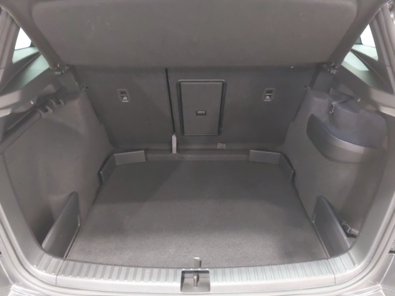 Used Skoda Karoq 2024 for sale - 76348045: Photo 8