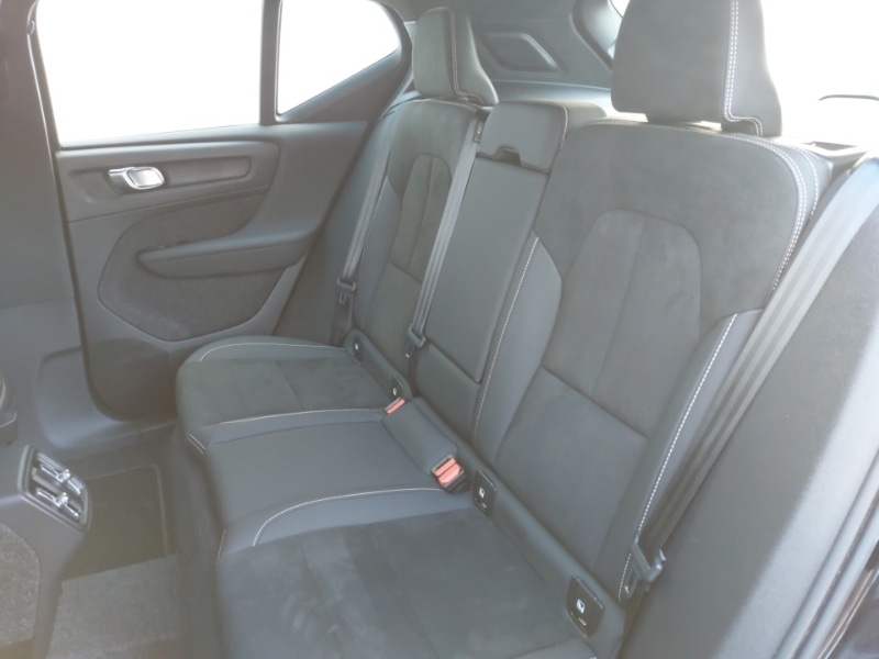 Used Volvo XC40 2024 for sale - 77190107: Photo 6