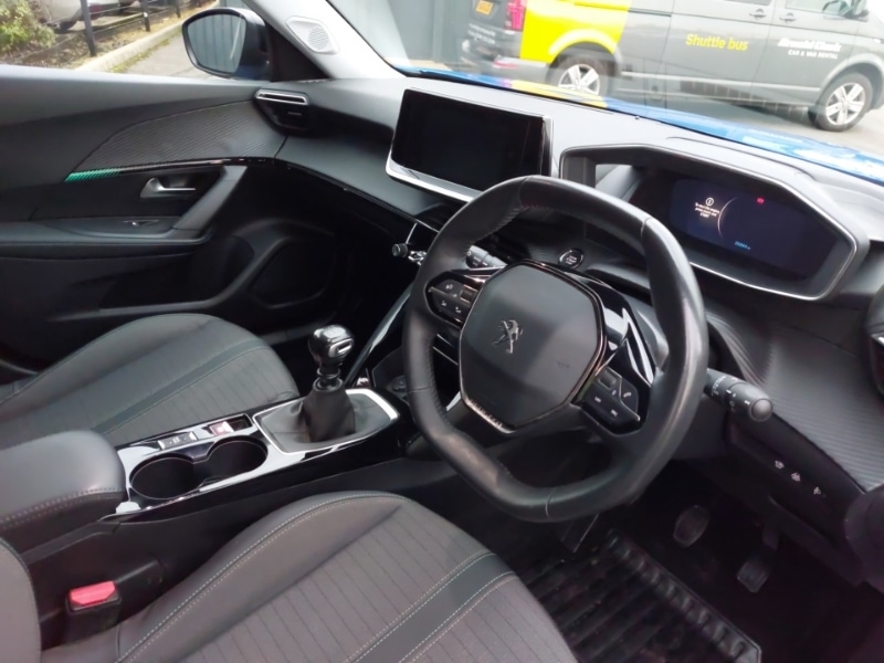 Used Peugeot 2008 2022 for sale - 76764312: Photo 12