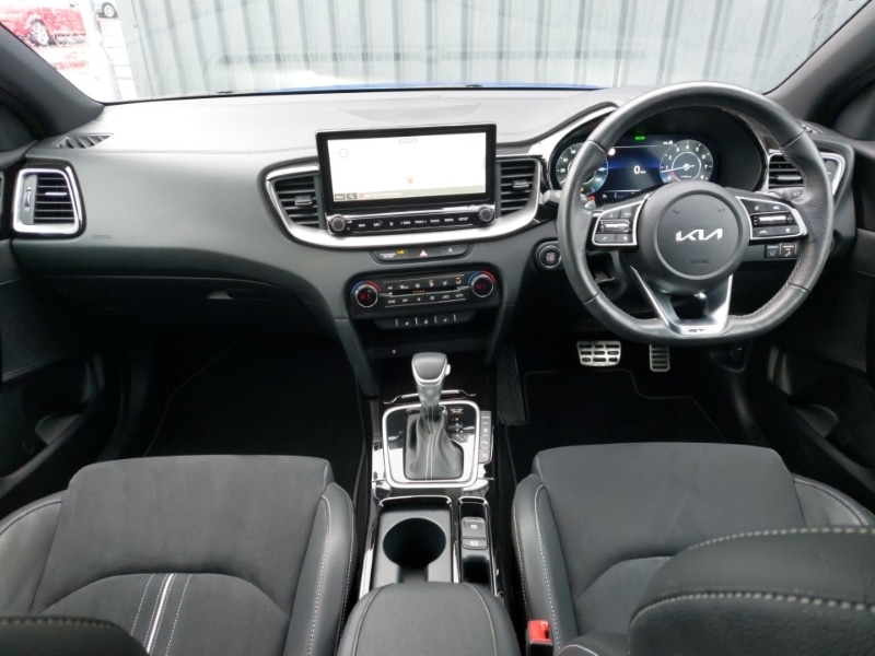 Used Kia XCeed 2023 for sale - 77312076: Photo 2