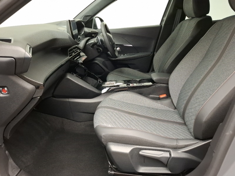 Used Peugeot 2008 2025 for sale - 77467580: Photo 5