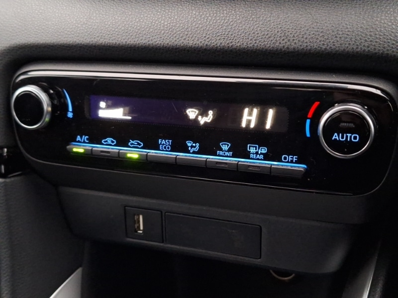 Used Toyota Yaris 2022 for sale - 77611321: Photo 11