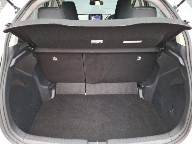 Used Toyota Yaris 2022 for sale - 77611321: Photo 8