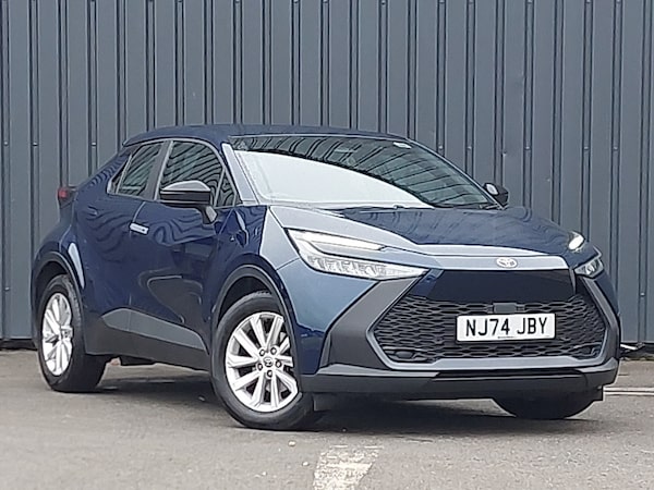 Used Toyota C-HR 2024 for sale - 76328627: Photo 1