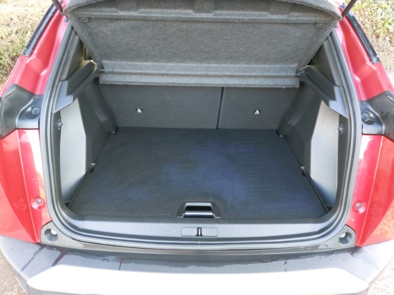 Used Peugeot 2008 2022 for sale - 77285362: Photo 8