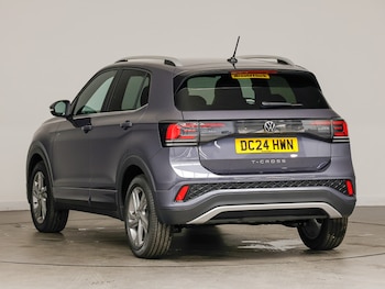 Used Volkswagen T-Cross 2024 for sale - 76103024: Photo 3