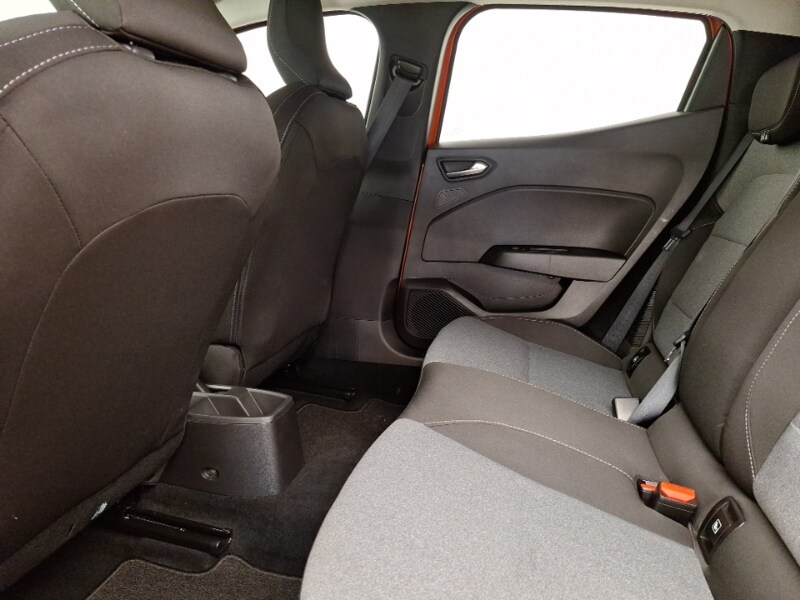 Used Renault Clio 2025 for sale - 77371575: Photo 6