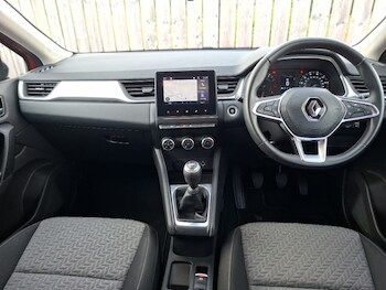 Used Renault Captur 2021 for sale - 79597483: Photo