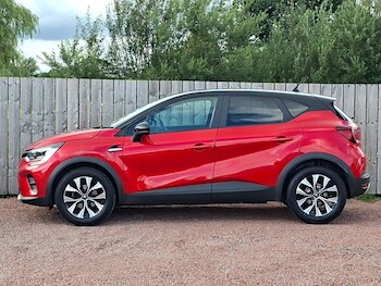 Used Renault Captur 2021 for sale - 79597483: Photo