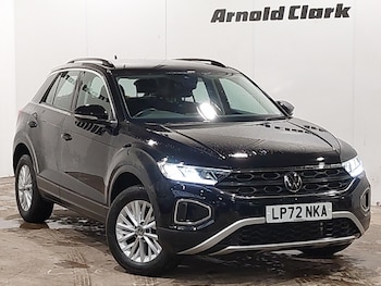 Used Volkswagen T-Roc 2023 for sale - 78474199: Photo