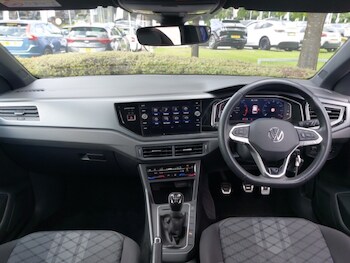 Used Volkswagen Polo 2023 for sale - 79597375: Photo