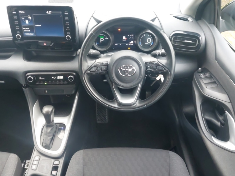 Used Toyota Yaris 2023 for sale - 78219871: Photo 7