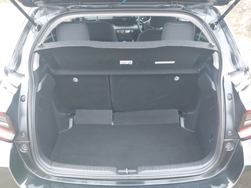 Used Toyota Yaris 2023 for sale - 78219871: Photo 8