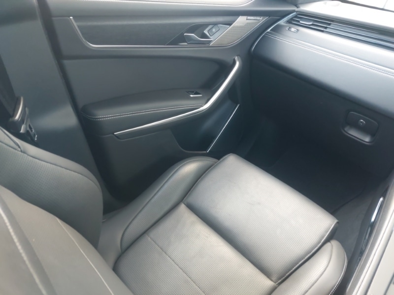 Used Jaguar F-Pace 2023 for sale - 76465863: Photo 11