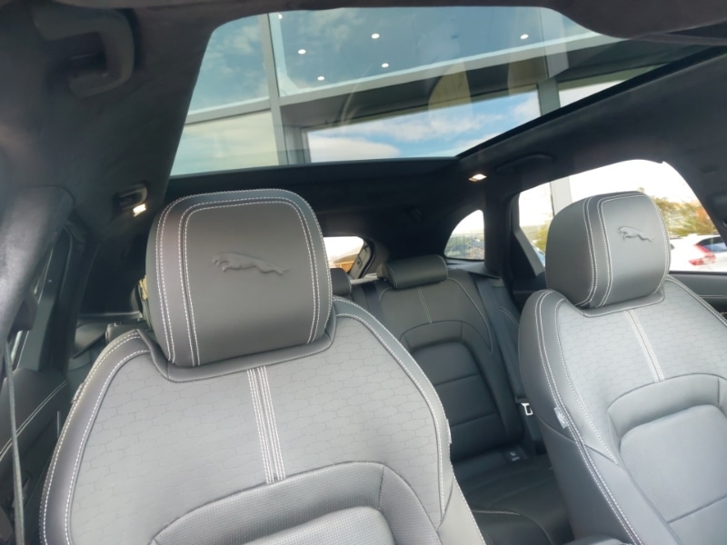 Used Jaguar F-Pace 2023 for sale - 76465863: Photo 12